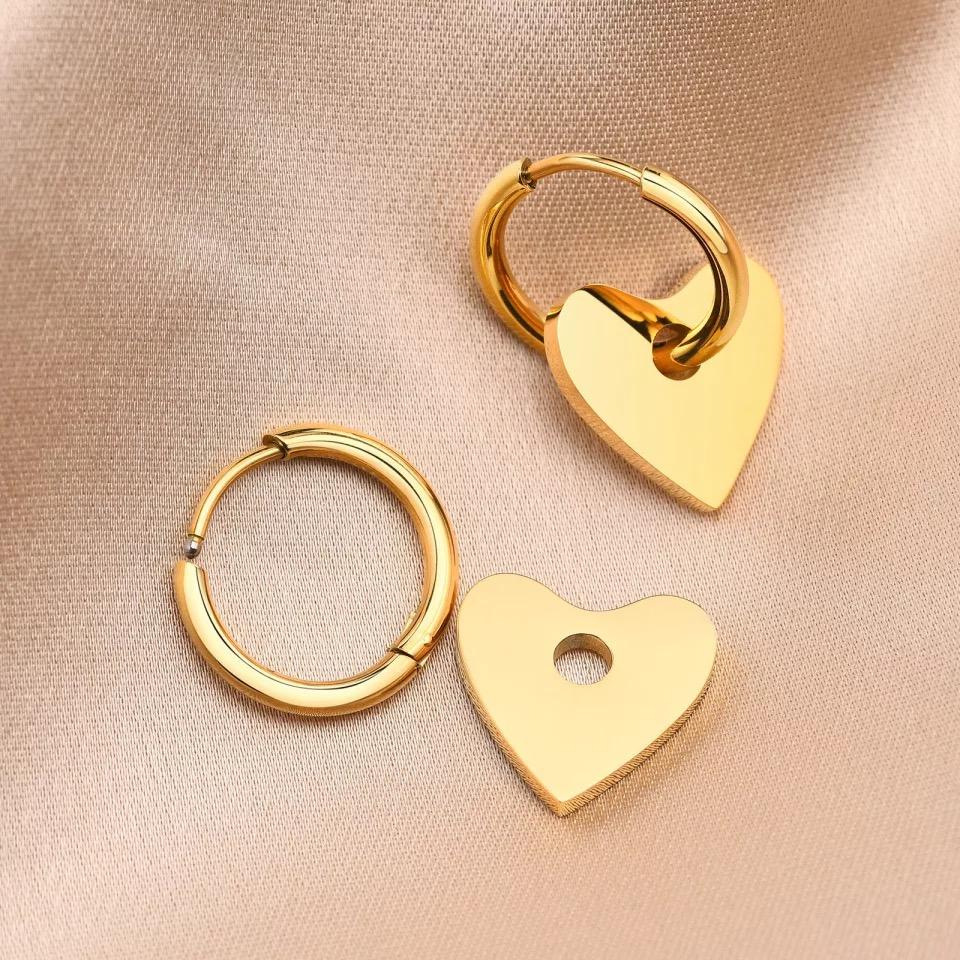 Dee Heart Earring